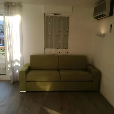 Grau Du Roi Apartament *